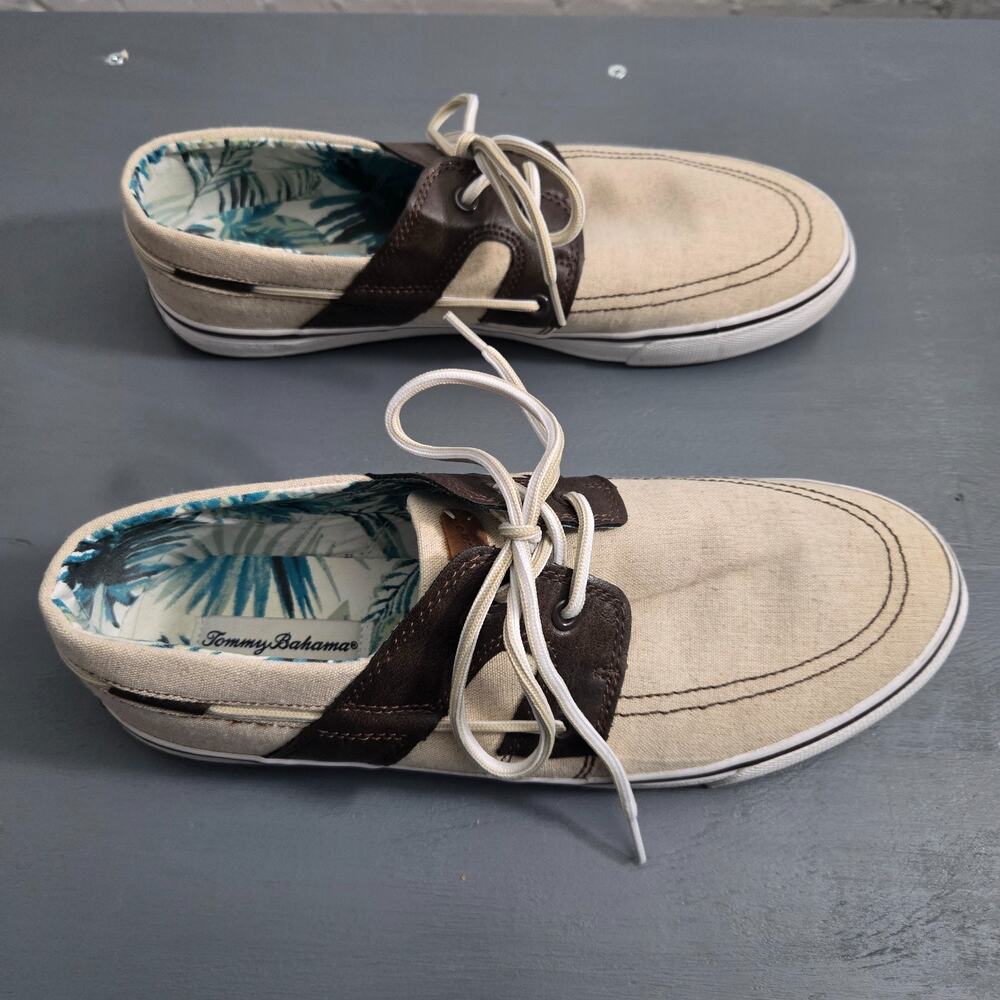 Tommy Bahama Boat Shoes Mens 11.5 Tan Canvas Leather Lace Up Casual Comfort - Picture 2 of 6